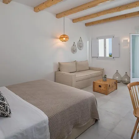 Casa Vitae 5* Kamari (Santorini)